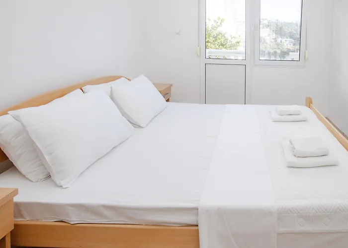 Aleksandra Apartments Utjeha