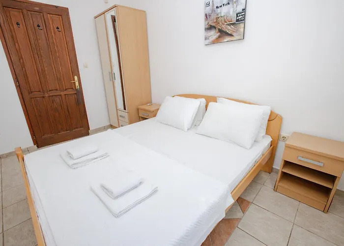 Aleksandra Apartments Utjeha